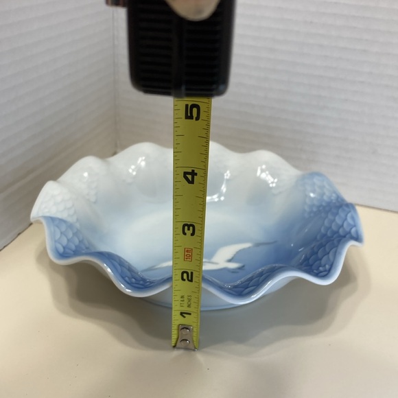 B&G Kjobenhavn Denmark Round Ruffled Scalloped Seagull Candy Serving Dish Vtg - Picture 6 of 8
